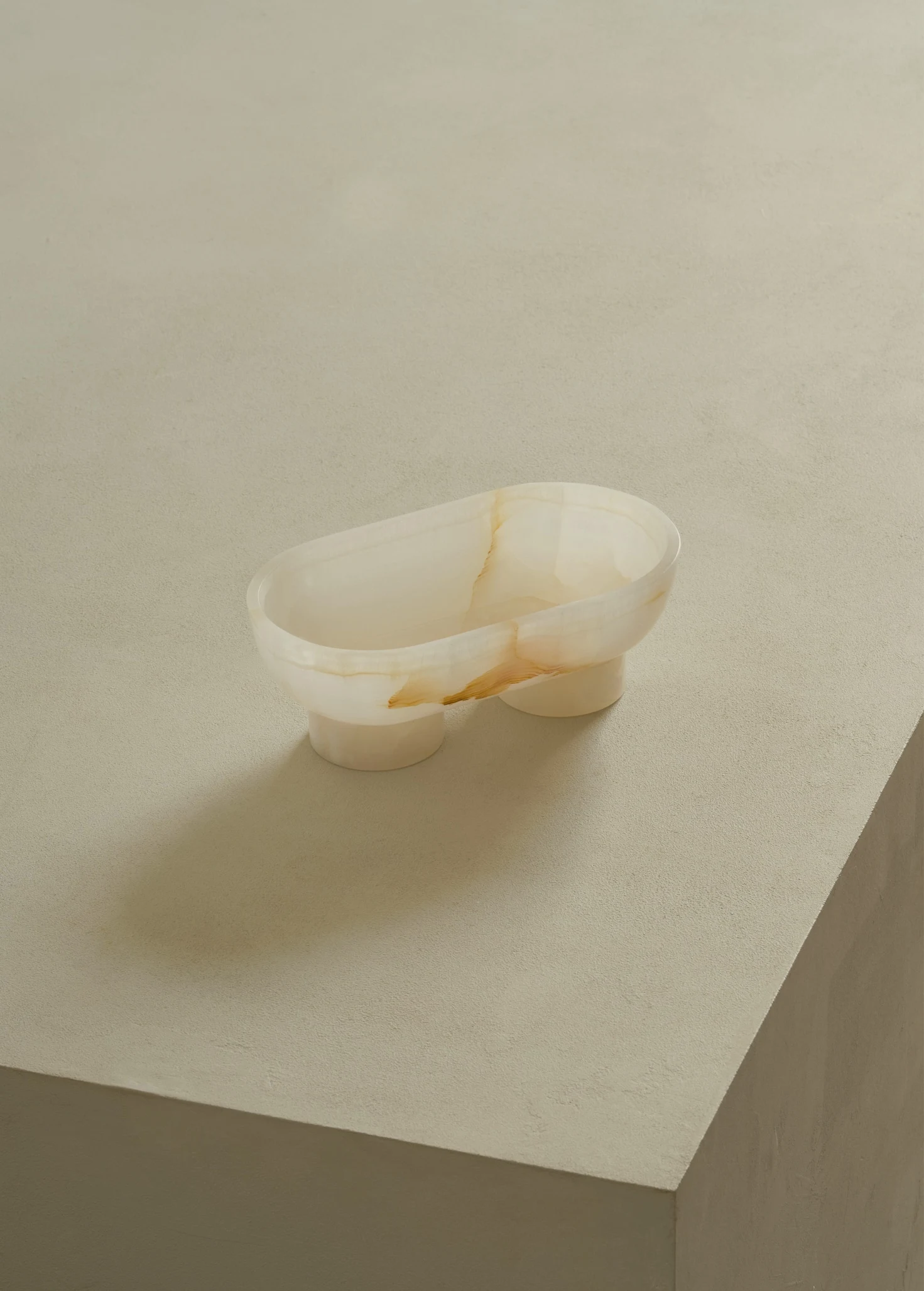 Чаша из белого жадеита Antique