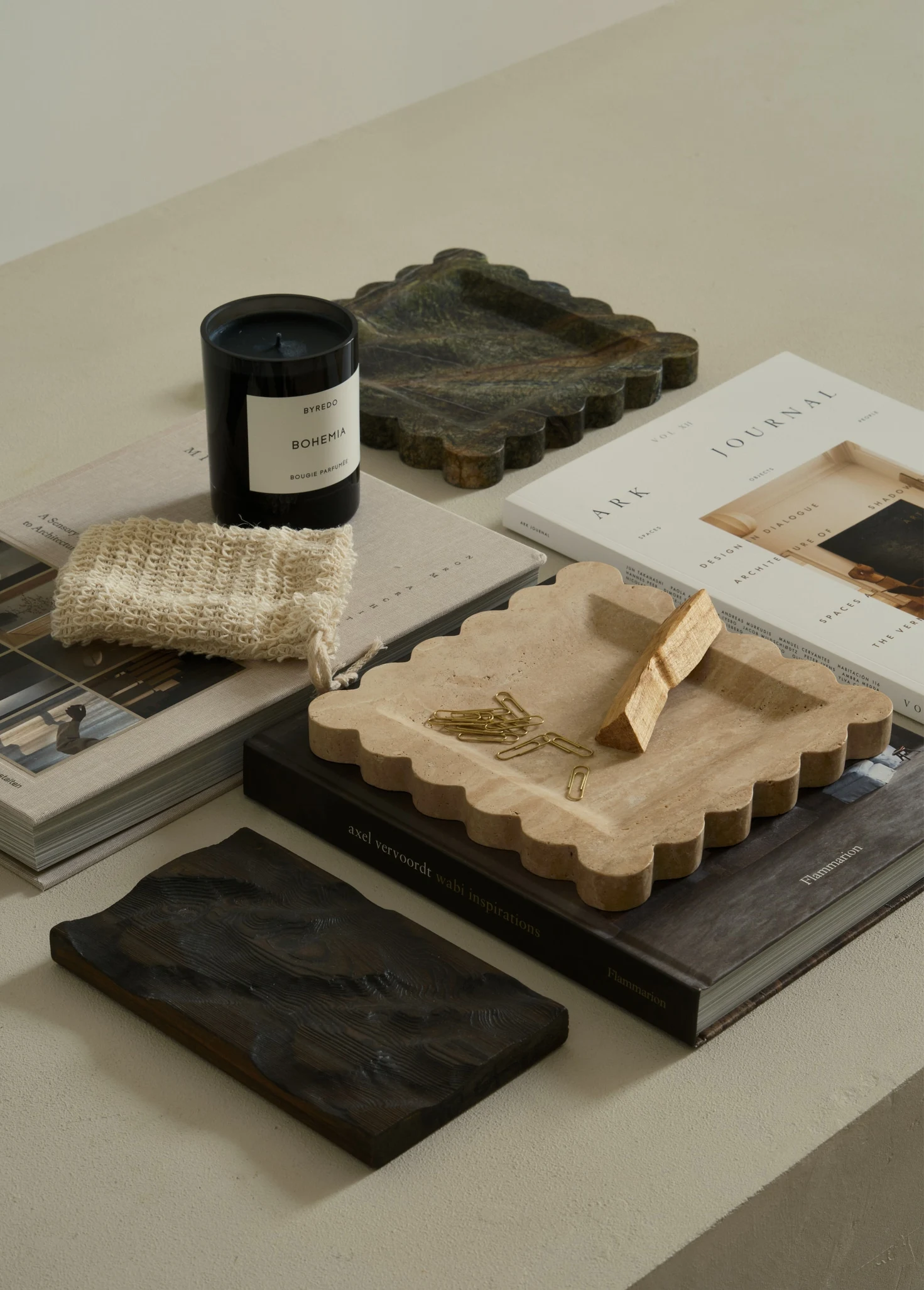 Коллекция мраморных подносов Riushi