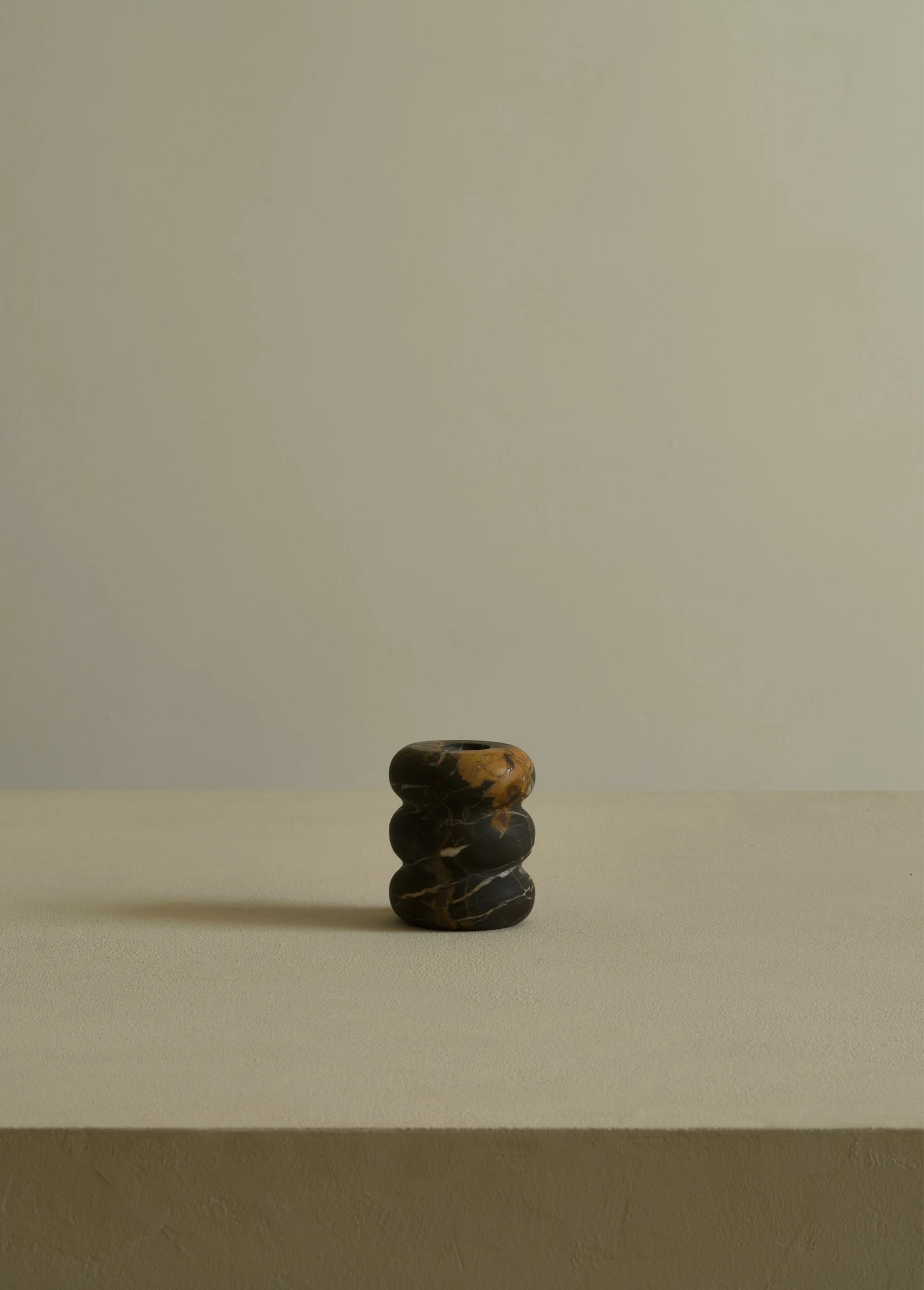 Мраморный подсвечник h=8 см