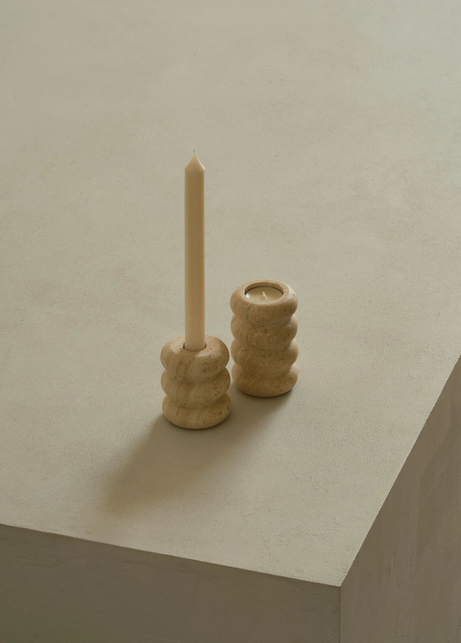 Подсвечник под два типа свечей